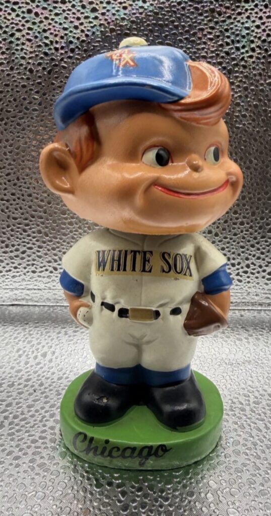 RARE Chicago White Sox 3rd Version Moonhead Bobblehead Nodder – Green Base Series